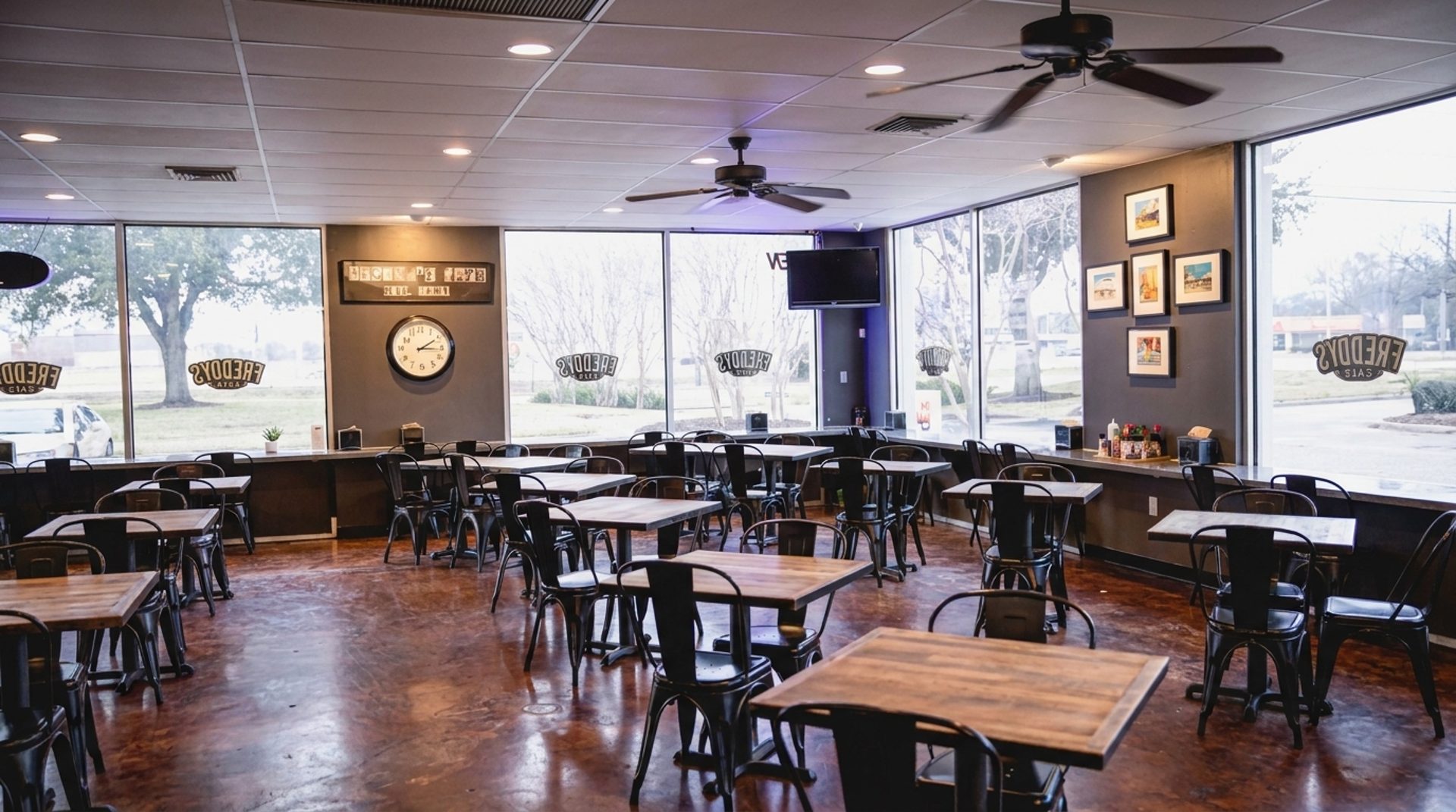 A neighborhood cafe in the Energy Corridor